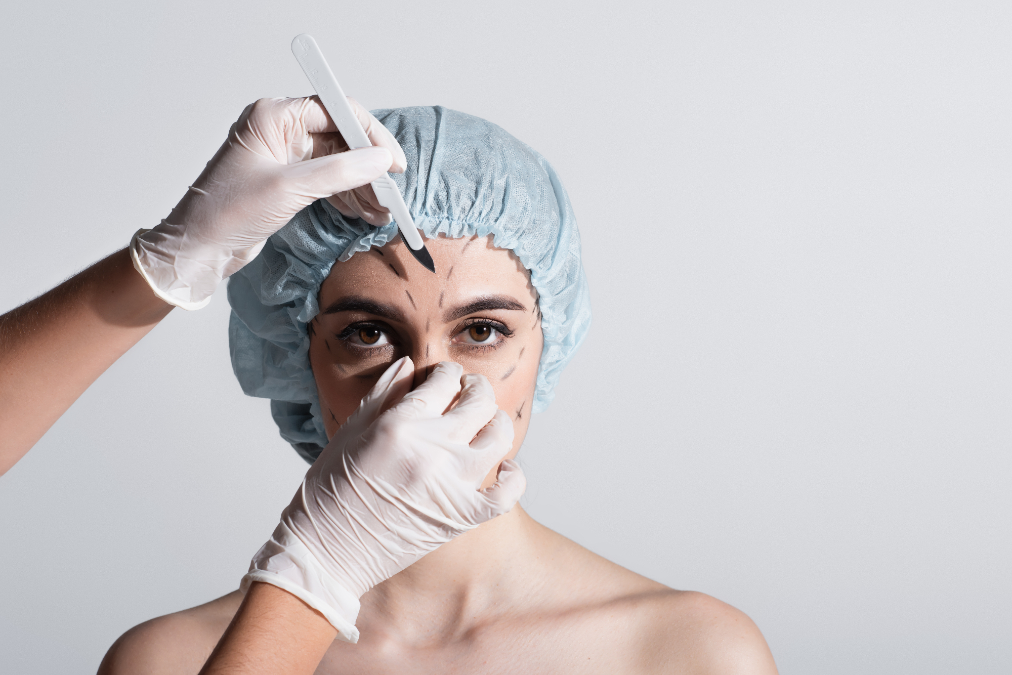 Može li plastična kirurgija riješiti proširene vene?